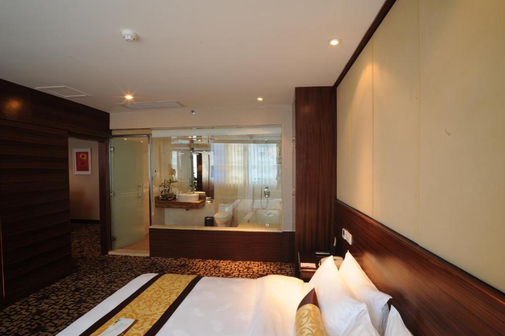 Wa King Town Hotel Guangzhou Room photo